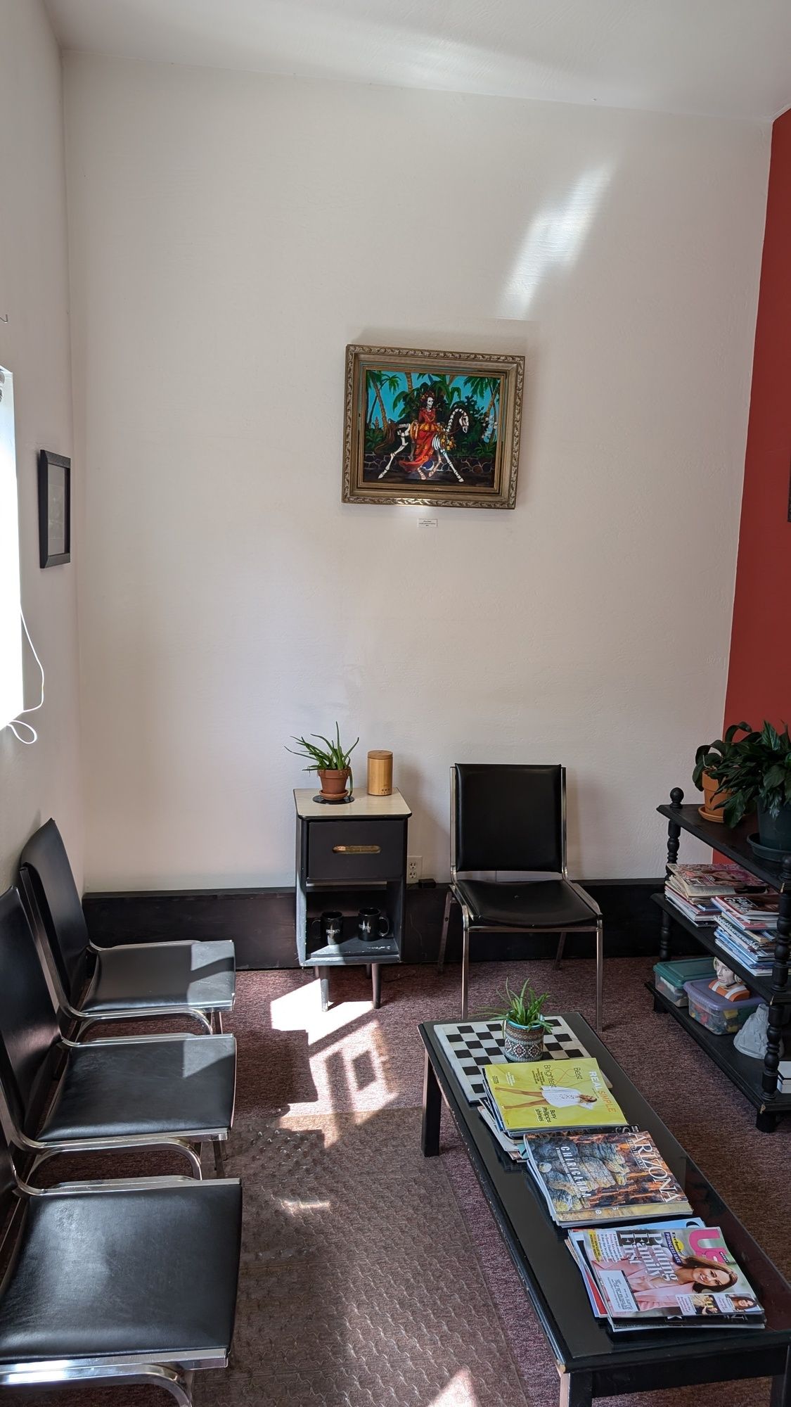 Fully Built-Out Salon Suite